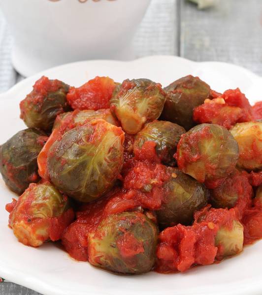Cavolini di Bruxelles al pomodoro