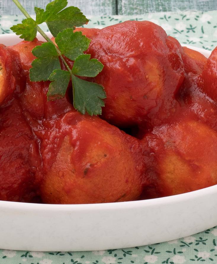 Polpette di uova al sugo