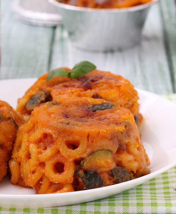 Timballi di anelletti alle verdure